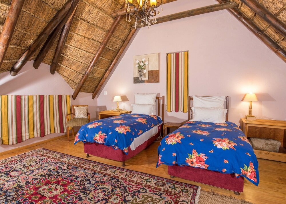 Фото 7 Church Street Guest House