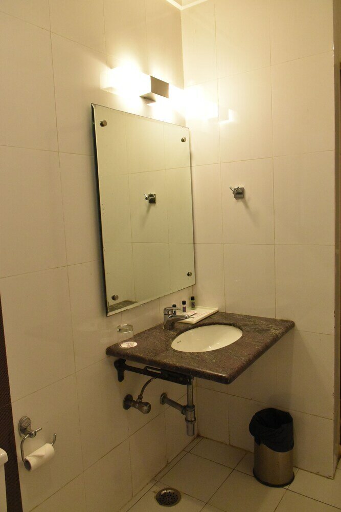 Фото Hotel Impress