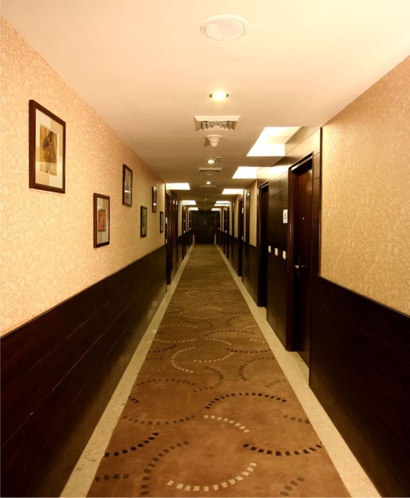 Фото United-21 Citymark - Gurgaon