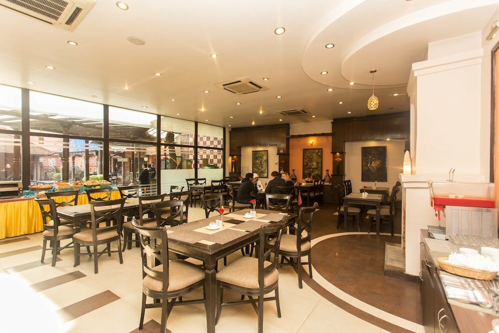 Фото Hotel Marshyangdi