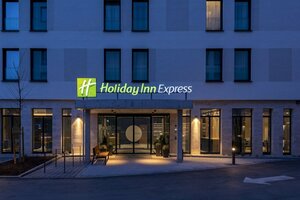 Гостиница Holiday Inn Express Munich North, an Ihg Hotel