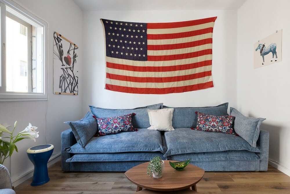 Фото Artistic Downtown Vibe Apt in Florentin