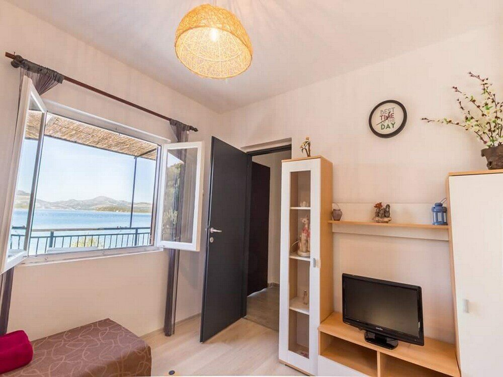 Фото Apartments Vlahušić