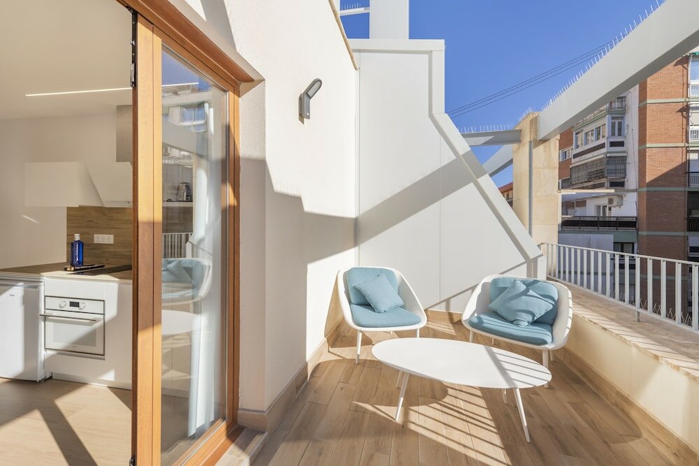 Фото Odyssey Rooms