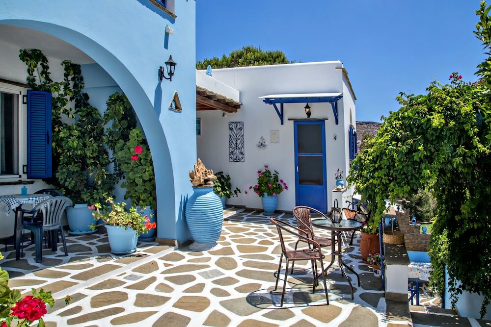 Фото Irini Studios In Tinos