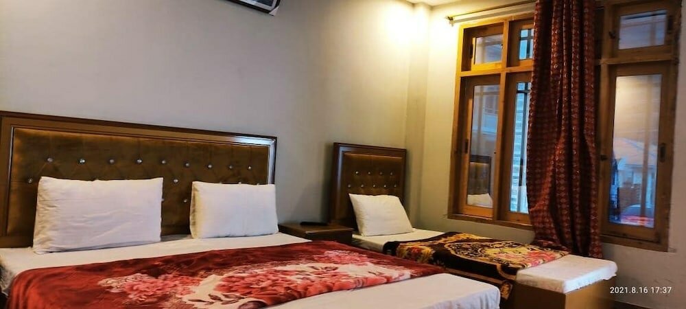 Фото Hotel Baba Palace