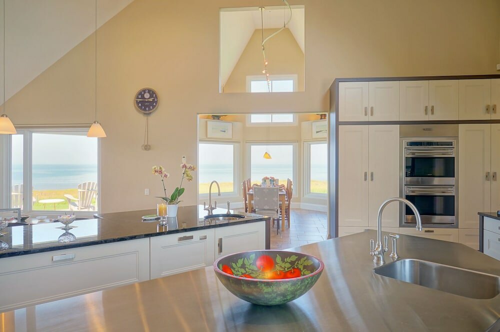 Фото 45 Steps - The Culinary Beachside Inn