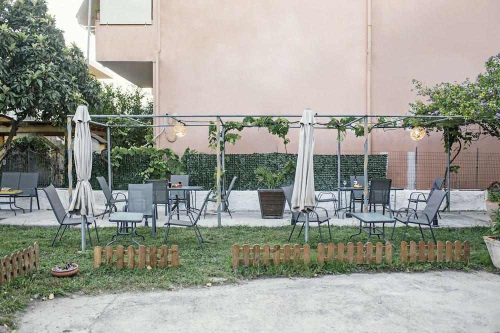 Фото Nikolouzos Sunny Estate