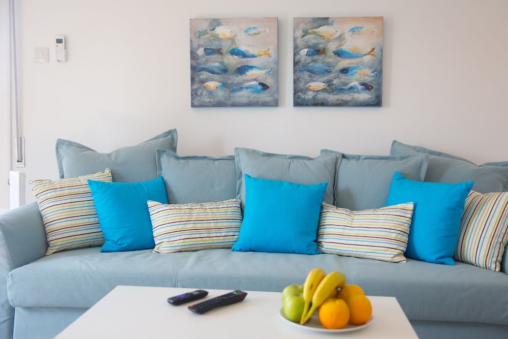 Фото White Arches Sea View Apartment