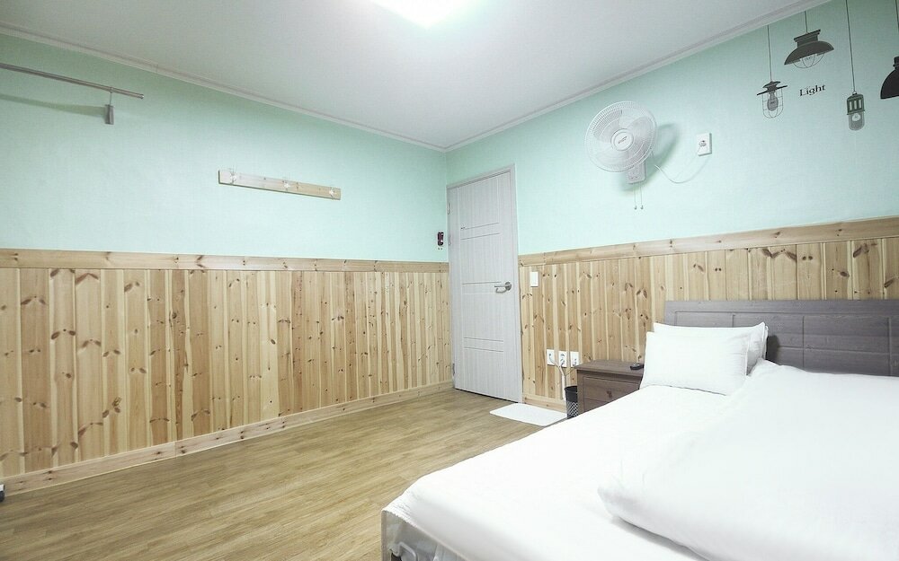 Фото Geochang Hwangsil