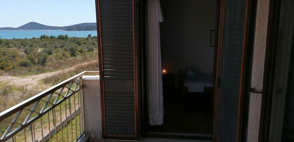 Фото Damir - on the sea Side - A1