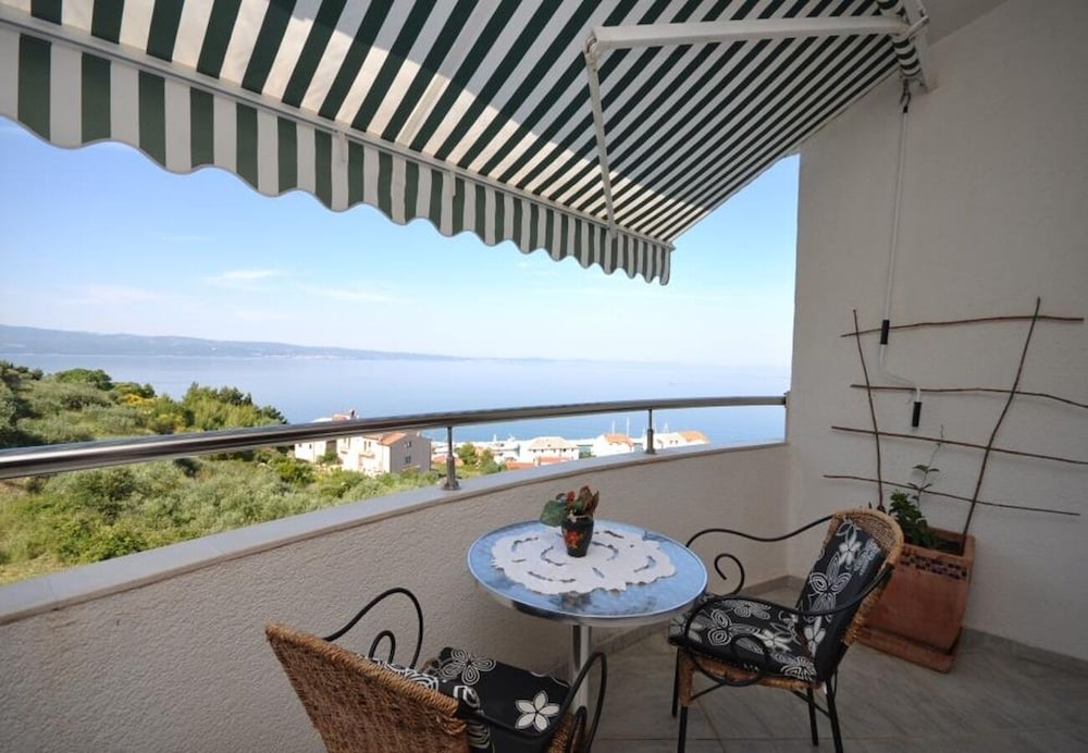 Фото Jugana - With Pool - A2 Gornji