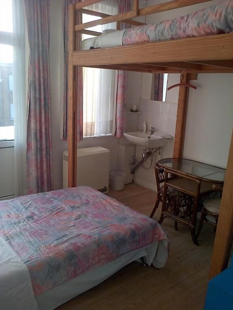 Фото Logies Grenadine