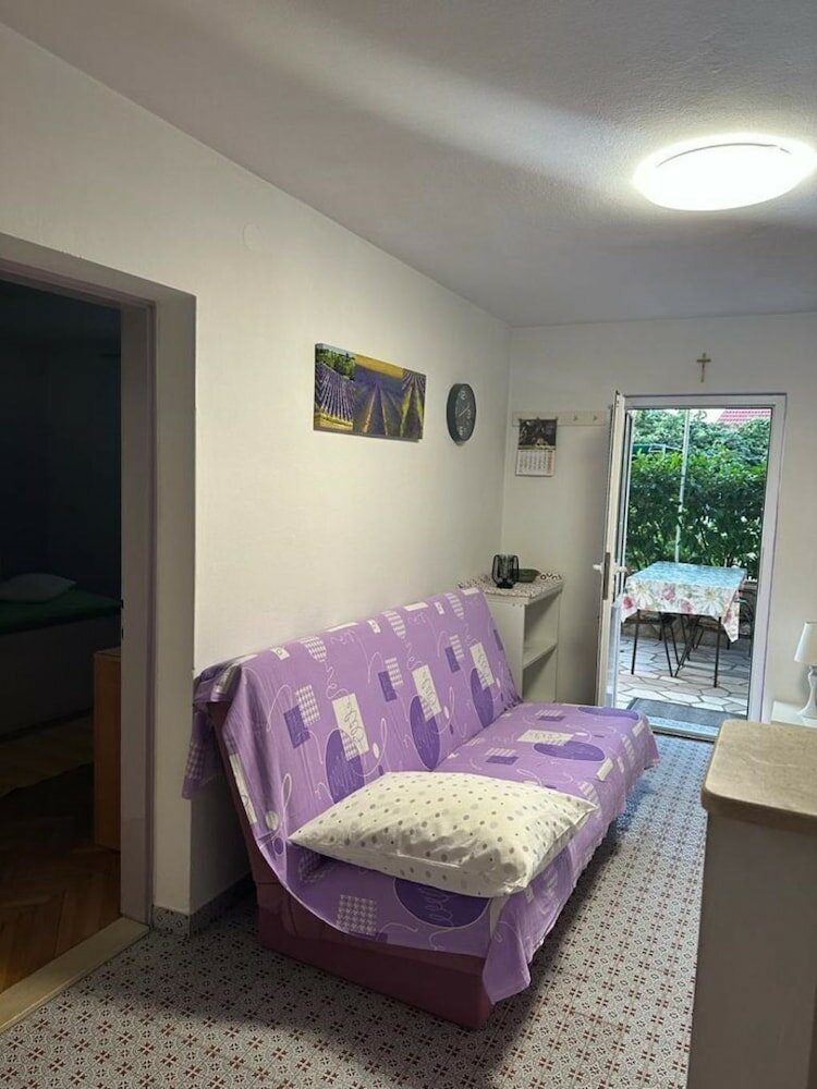 Фото Tonka - 150 m From Beach - A1 Prizemlje