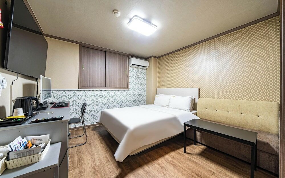 Фото Suwon Station 71st