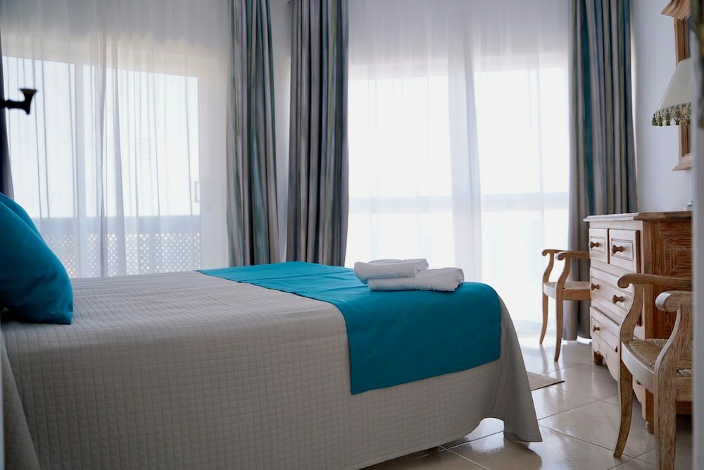 Фото Отель Playa Sur Tenerife