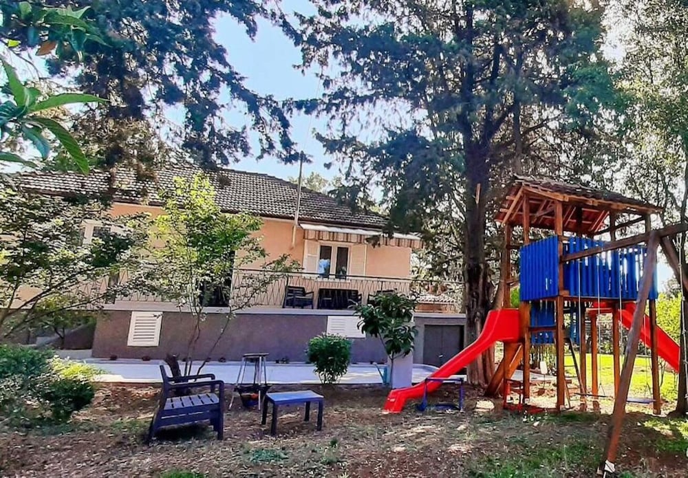 Фото Josip - 100 m From sea - H