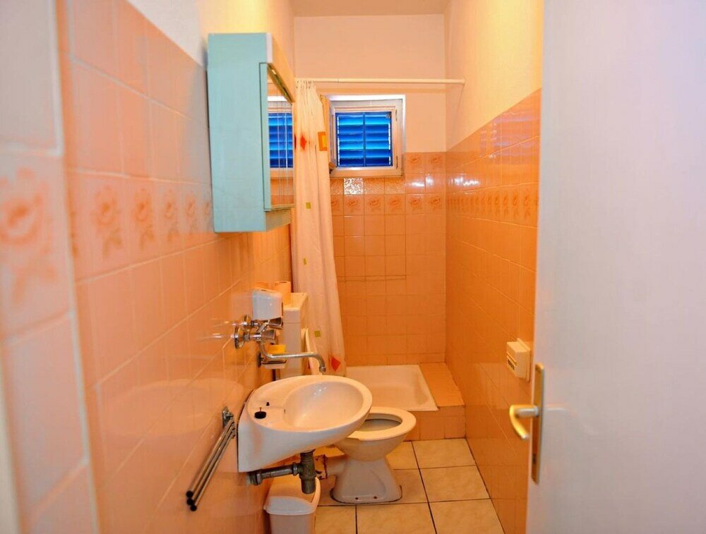 Фото Draga - 15 m From Pebble Beach - A4