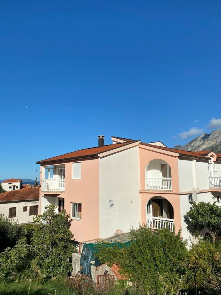 Фото Biljana - 150m From Beach - A1