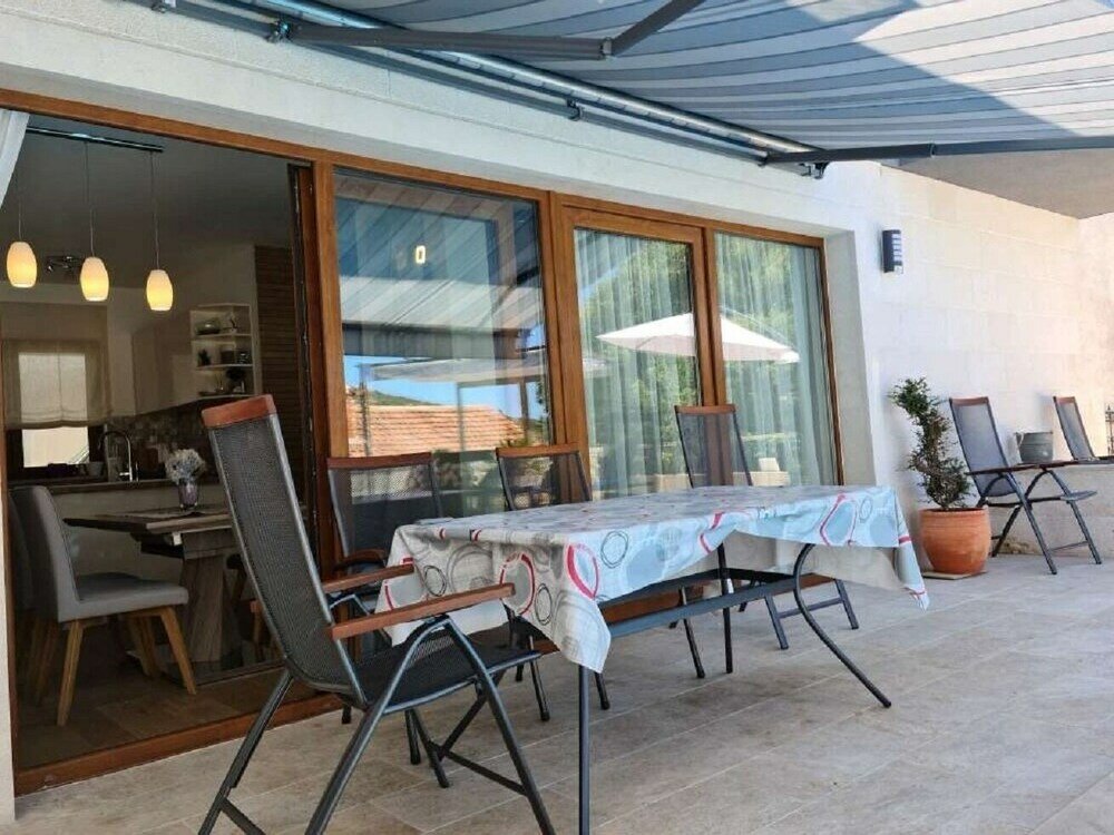 Фото Ivica - 100m From the sea - A5