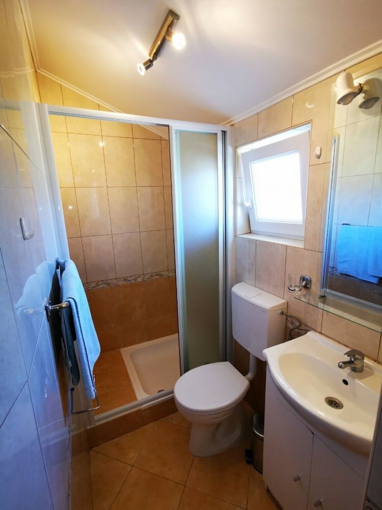 Фото Tiho - 300 m From sea - A1