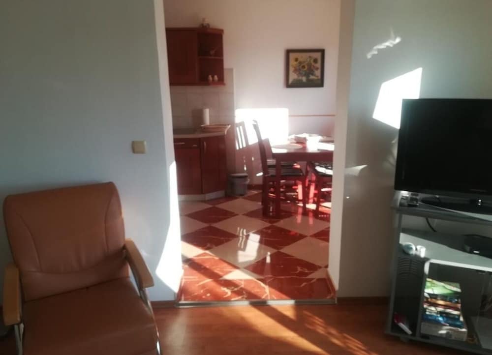 Фото Pero - 50 m From sea - A1 Ljiljana