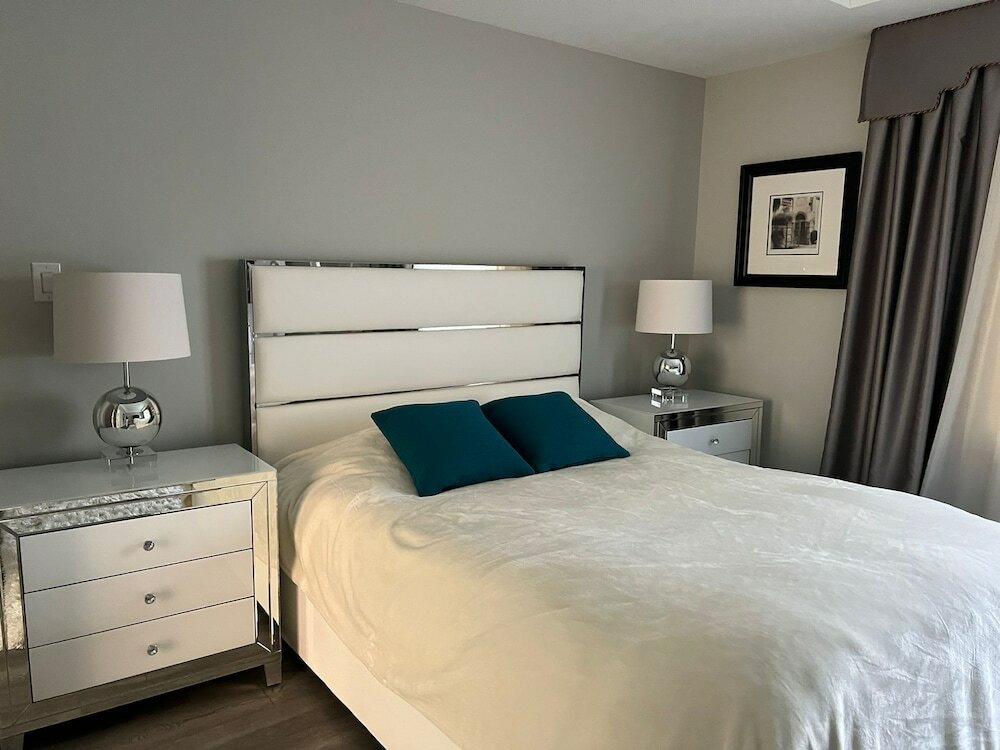 Фото New Waterfront Mansion by Simply Comfort