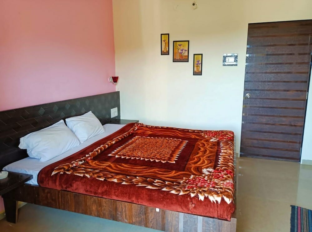 Фото Surabhi Hill View