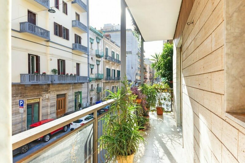 Апартаменты Sellavì casa in centro a Bari в Бари