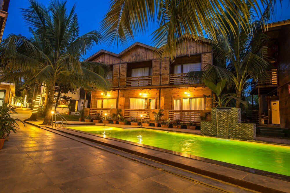 Фото отеля 1