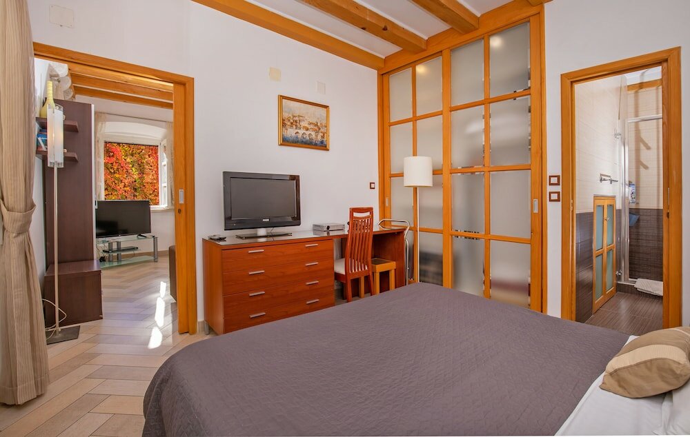 Фото Apartments Espana 1