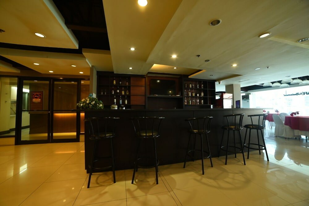 Фото Marcian Business Hotel