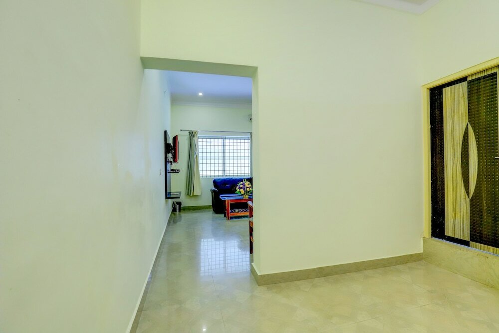 Фото Ezzenza Royal Garden Brindavan Resort