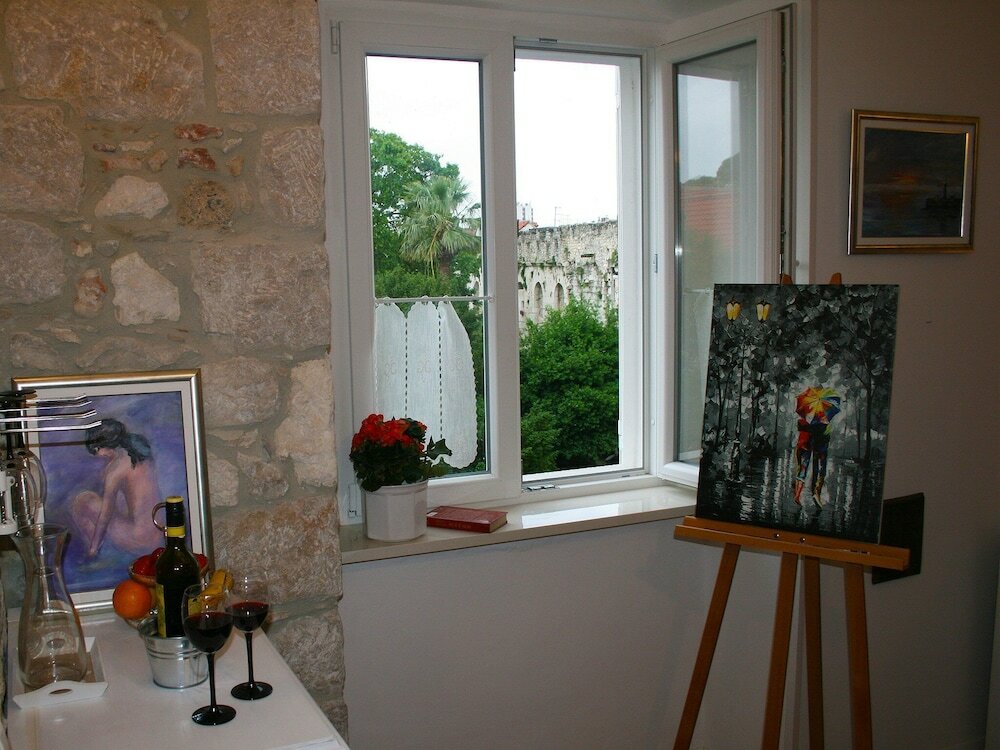 Фото Old City Center Suite