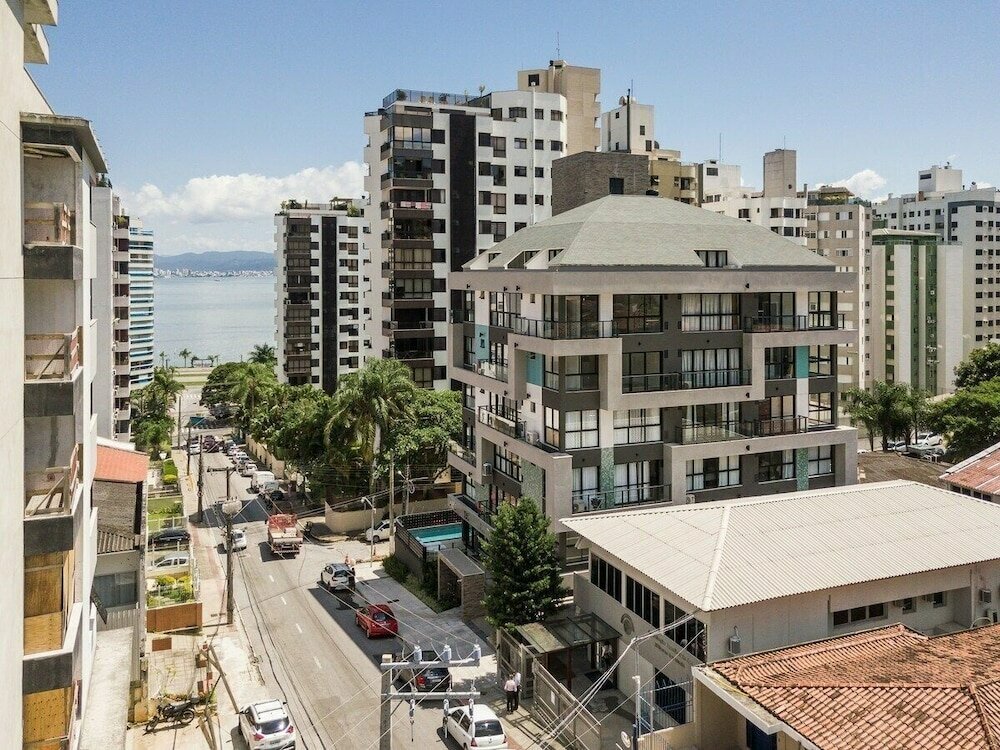 Hotel Roomin i Zee i Próximo a Beira Mar, Florianopolis, photo