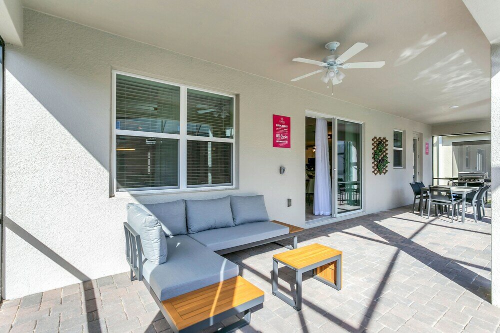 Фото Must See Villa! Private Poolthemed Roomstheater!