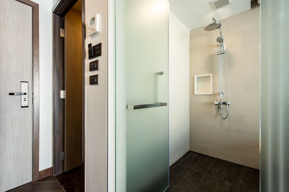 Фото Blackwoods Hotel Pattaya