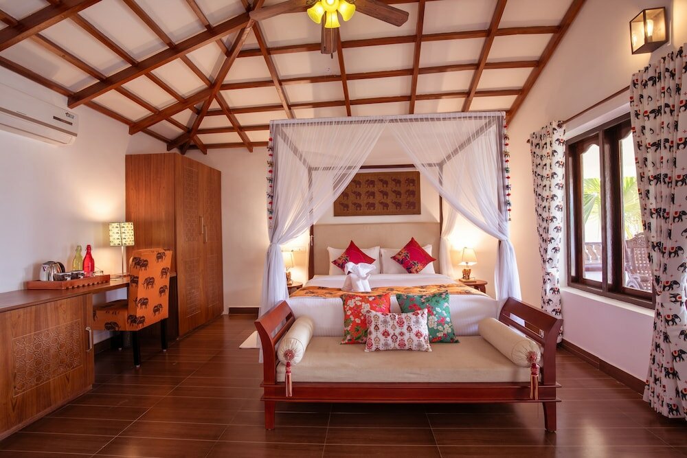 Фото Tuskers Hill by Poppys Anaikatti