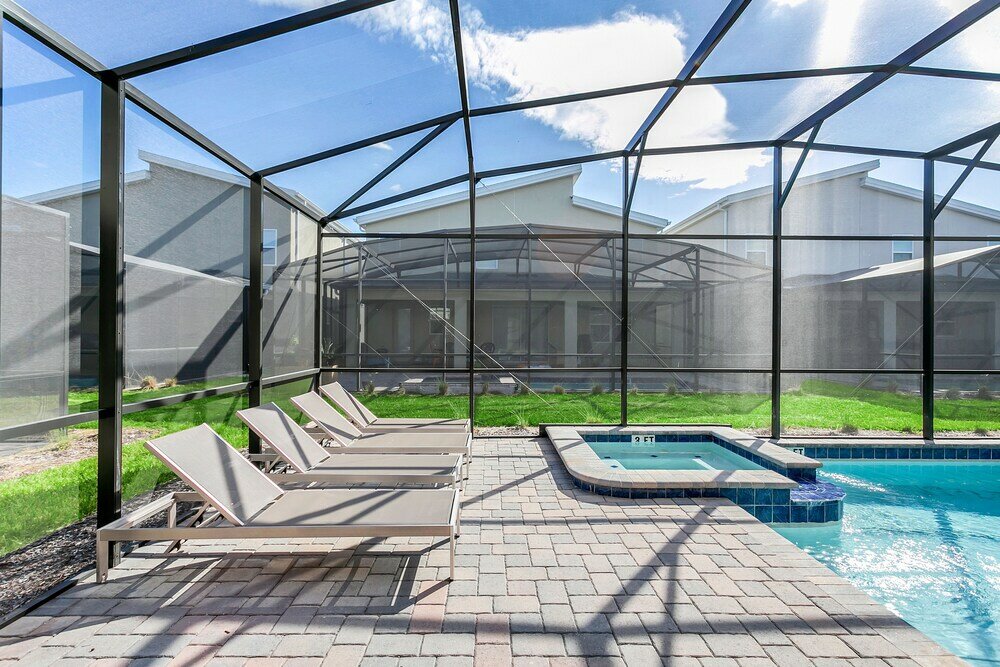 Фото Must See Villa! Private Poolthemed Roomstheater!