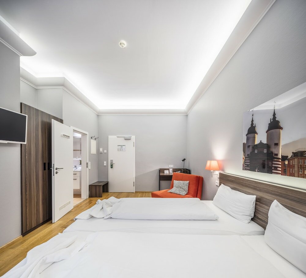 Фото Апарт-отель Living-World