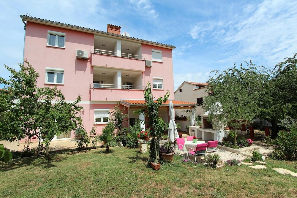 Фото Apartments Ulika