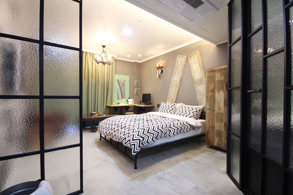 Фото Changwon Sangnamdong Heritage Hotel