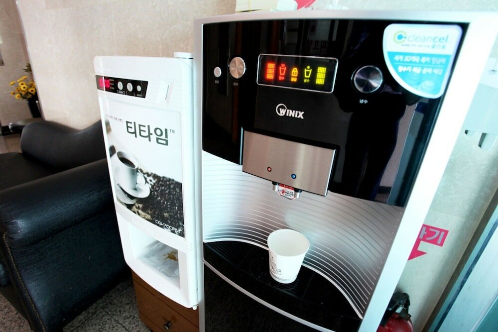 Фото Jeju Happy Hotel