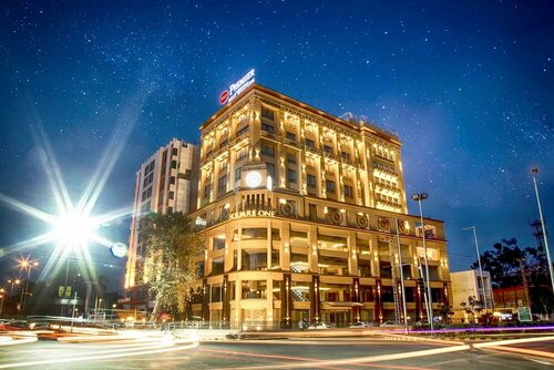 Гостиница Best Western Premier Hotel Gulberg Lahore в Лахоре