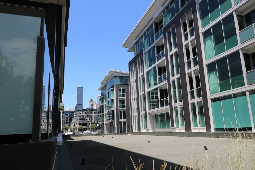 Фото Marsden Viaduct Hotel