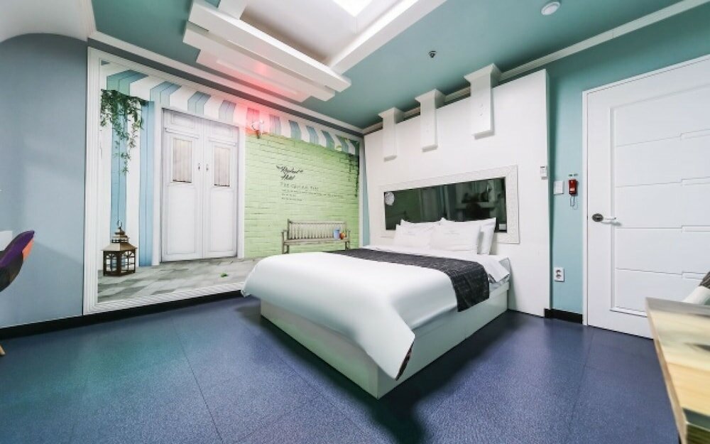 Фото Changwon Sangnam-dong Raphael