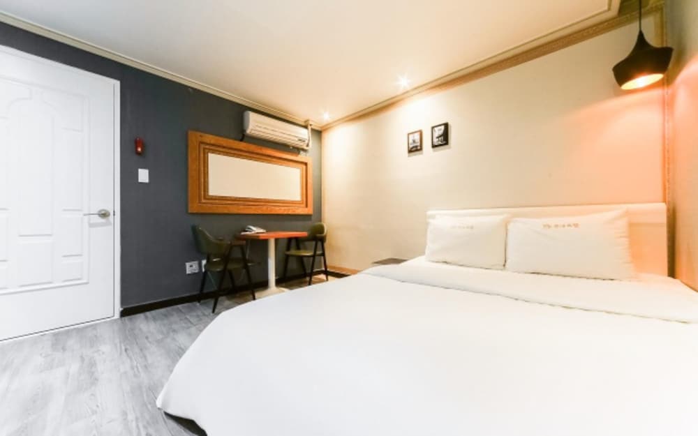 Фото Changwon Yongho-dong Cafe