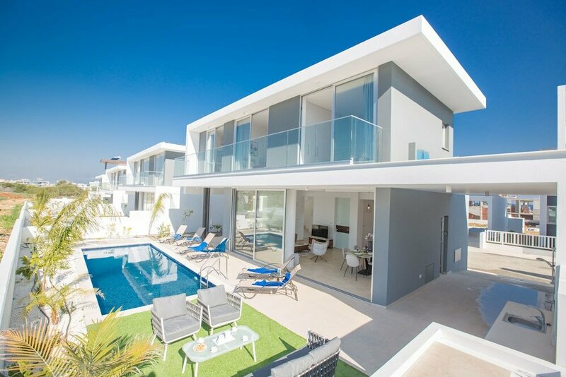 Гостиница Villa Prol19, Beautiful 3bdr Protaras Villa With Pool, Close to Fig Tree Bay