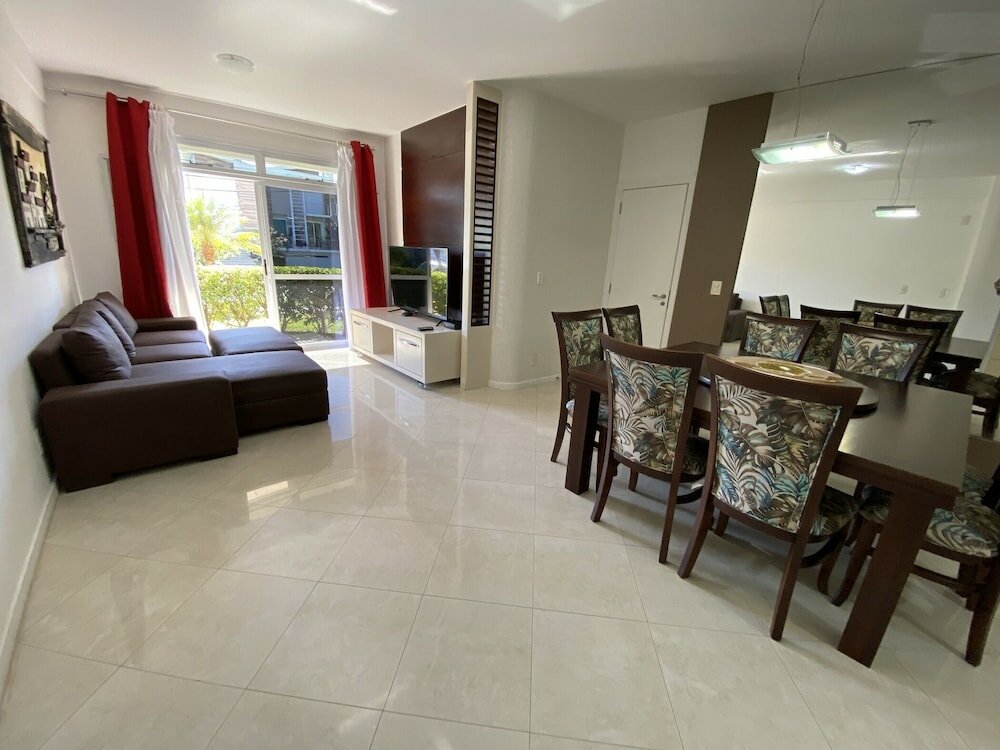 Фото Il Campanario Jurere Internacional