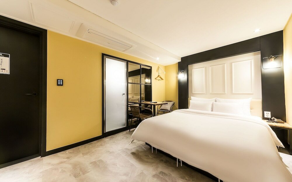 Фото Suwon Johnny B